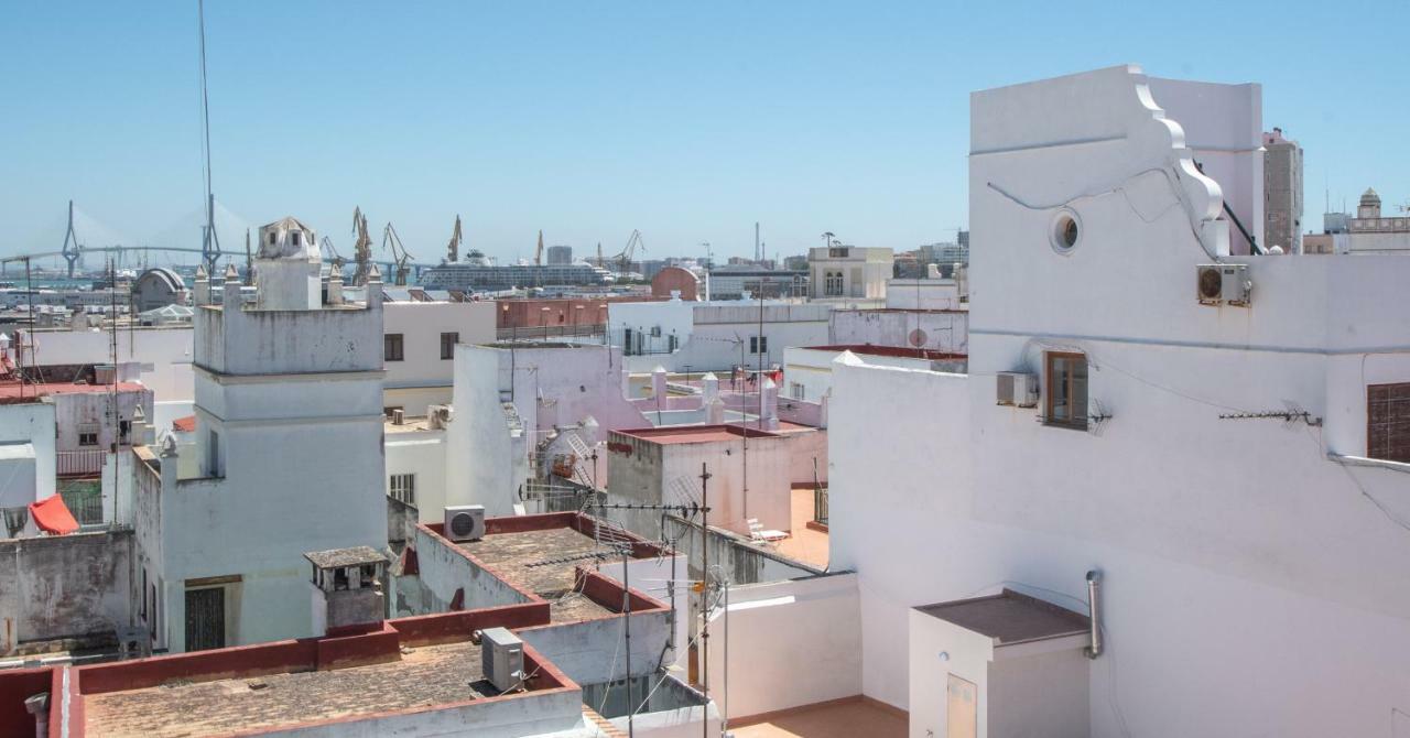 Апартаменты Apartamento Aires Mediterraneos Кадис Экстерьер фото